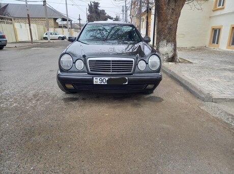 Mercedes E 230 1996