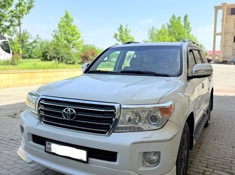 Toyota Land Cruiser 2013