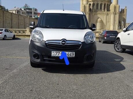 Fiat Doblo 2012