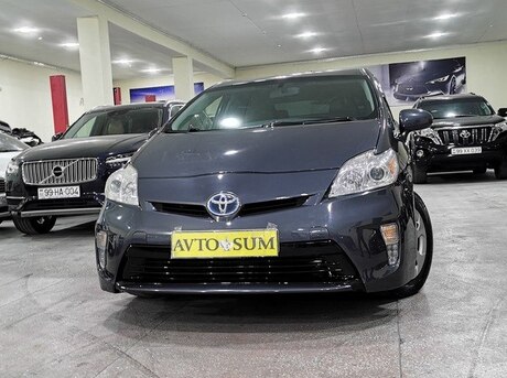 Toyota Prius 2015