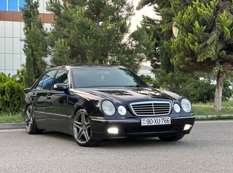 Mercedes E 240 2000