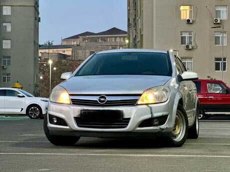 Opel Astra 2007