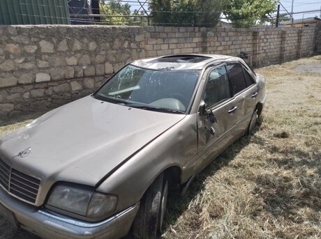 Mercedes C 230 1998