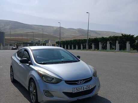 Hyundai Elantra 2013