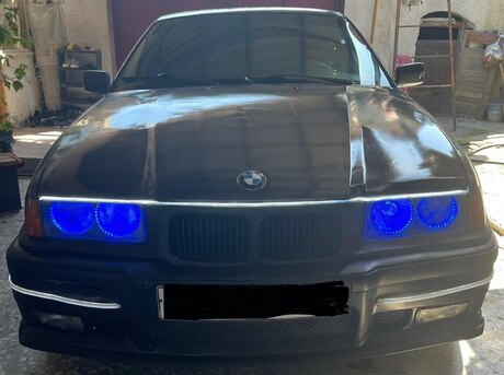 BMW 318 1993