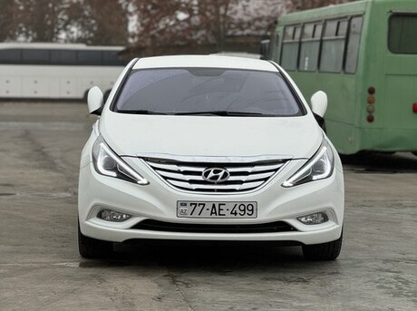 Hyundai Sonata 2011