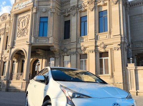 Toyota Prius 2017
