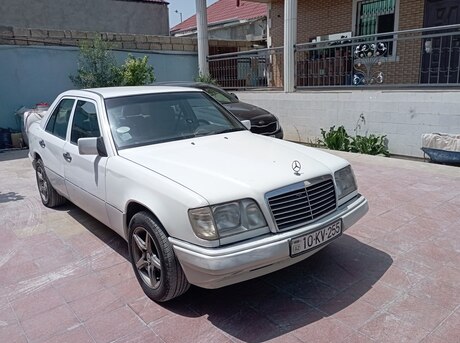 Mercedes E 220 1994