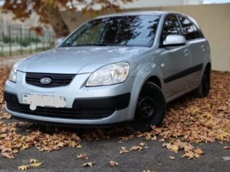 Kia Rio 2005