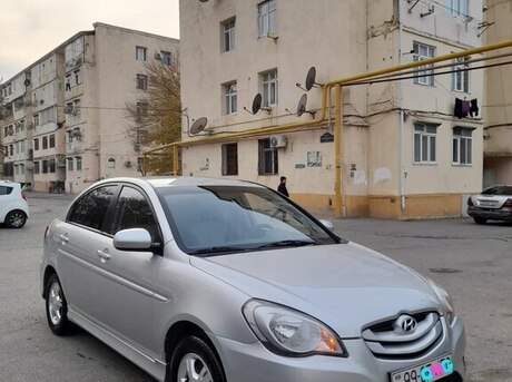 Hyundai Accent 2010