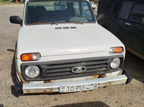 LADA (VAZ) Niva 2013