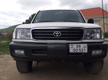 Toyota Land Cruiser 2001