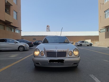 Mercedes E 240 1998