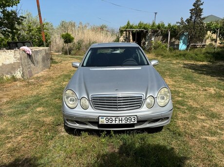 Mercedes E 270 2002