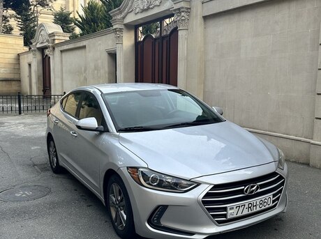 Hyundai Elantra 2017
