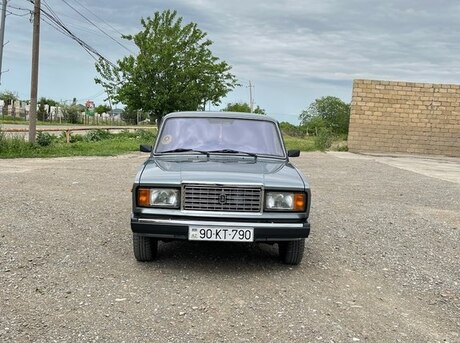 LADA (VAZ) 2107 2011