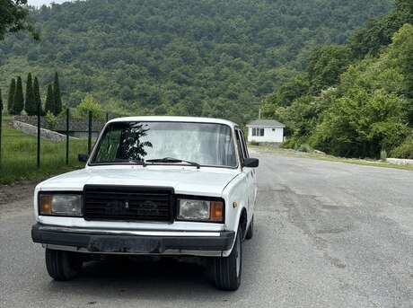 LADA (VAZ) 2107 1985