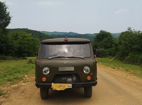 UAZ 452 1982