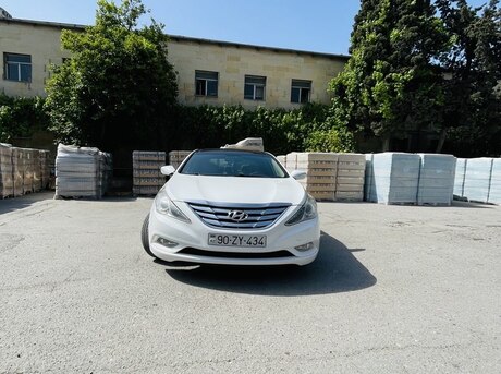 Hyundai Sonata 2013