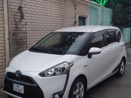 Toyota Sienta 2016