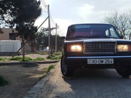 LADA (VAZ) 2107 2004