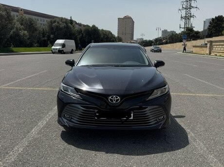 Toyota Camry 2018
