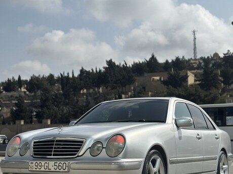 Mercedes E 240 2000