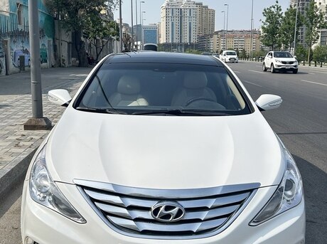 Hyundai Sonata 2011