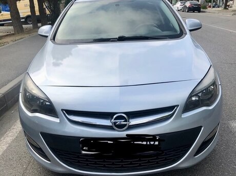 Opel Astra 2015