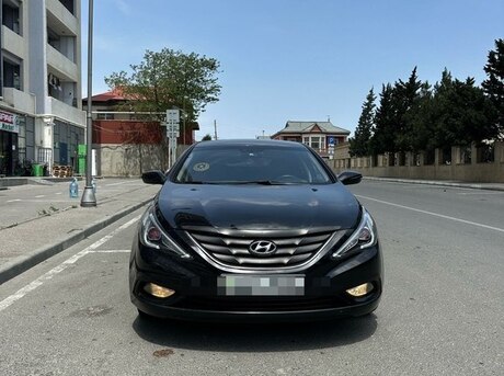 Hyundai Sonata 2011
