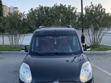 Fiat Doblo 2010