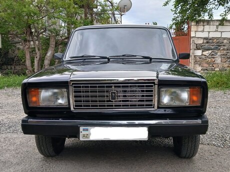 LADA (VAZ) 2107 2010