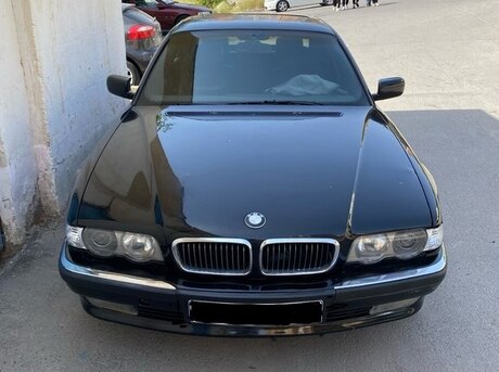 BMW 735 1999
