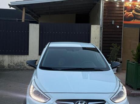 Hyundai Accent 2014