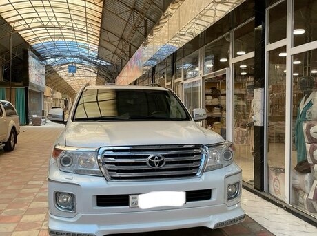 Toyota Land Cruiser 2012