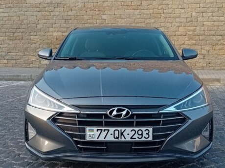 Hyundai Elantra 2020