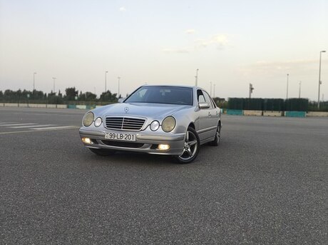 Mercedes E 280 2000