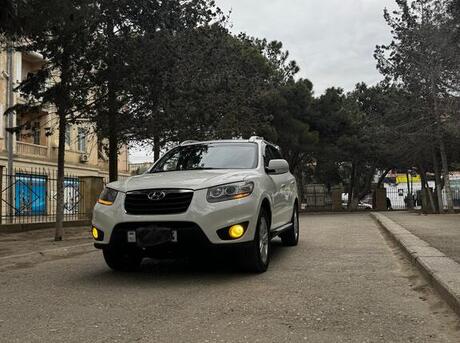 Hyundai Santa Fe 2011