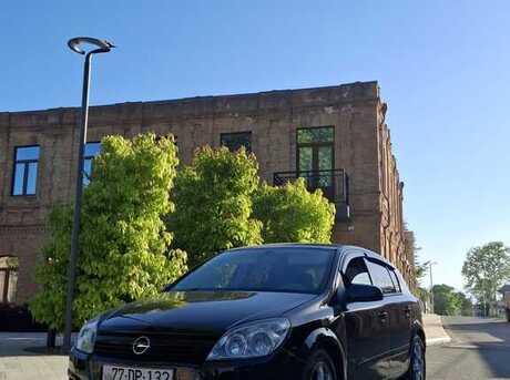 Opel Astra 2004