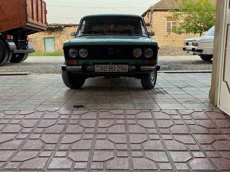 LADA (VAZ) 2106 1990
