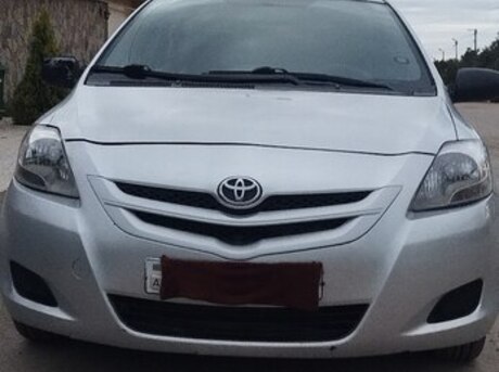 Toyota Yaris 2008