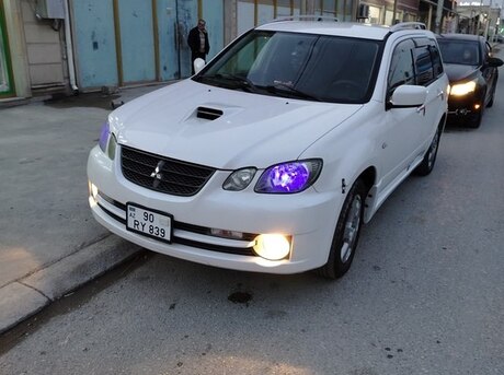 Mitsubishi Airtrek 2002