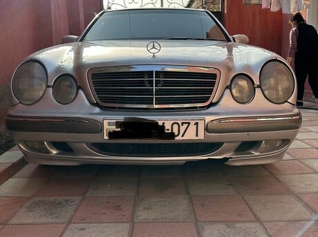 Mercedes E 320 2000