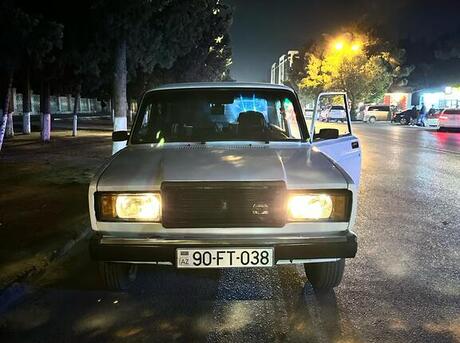 LADA (VAZ) 2107 2009