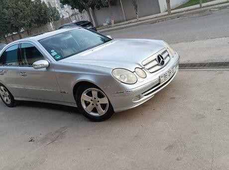 Mercedes E 240 2002
