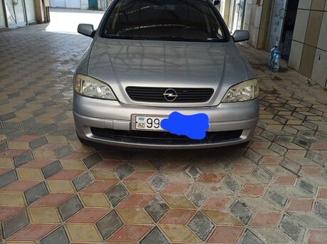 Opel Astra 2002