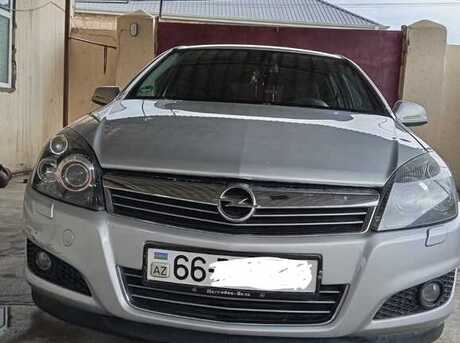 Opel Astra 2010