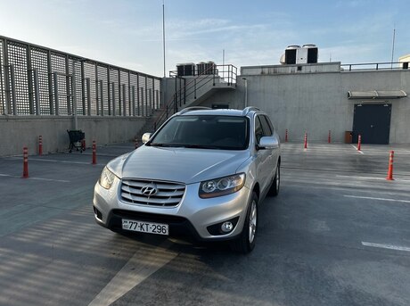 Hyundai Santa Fe 2009