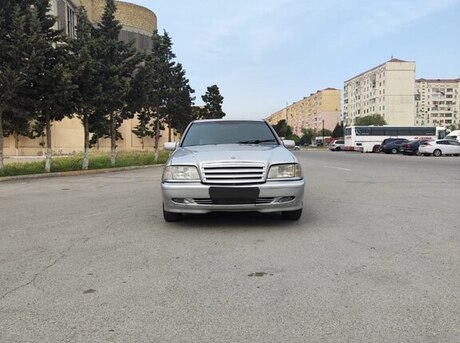 Mercedes C 220 1995