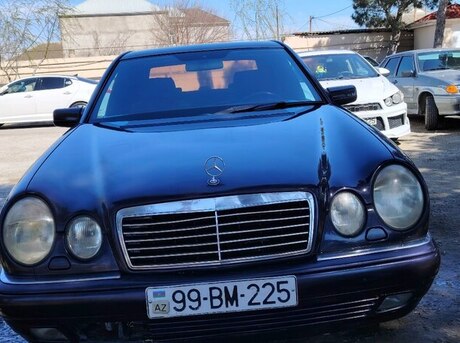 Mercedes E 240 1998